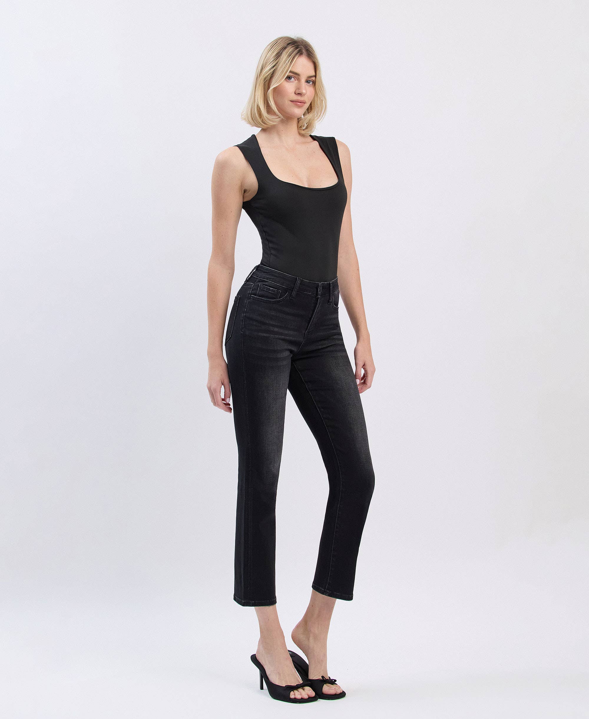 HIGH RISE ANKLE SLIM STRAIGHT JEANS