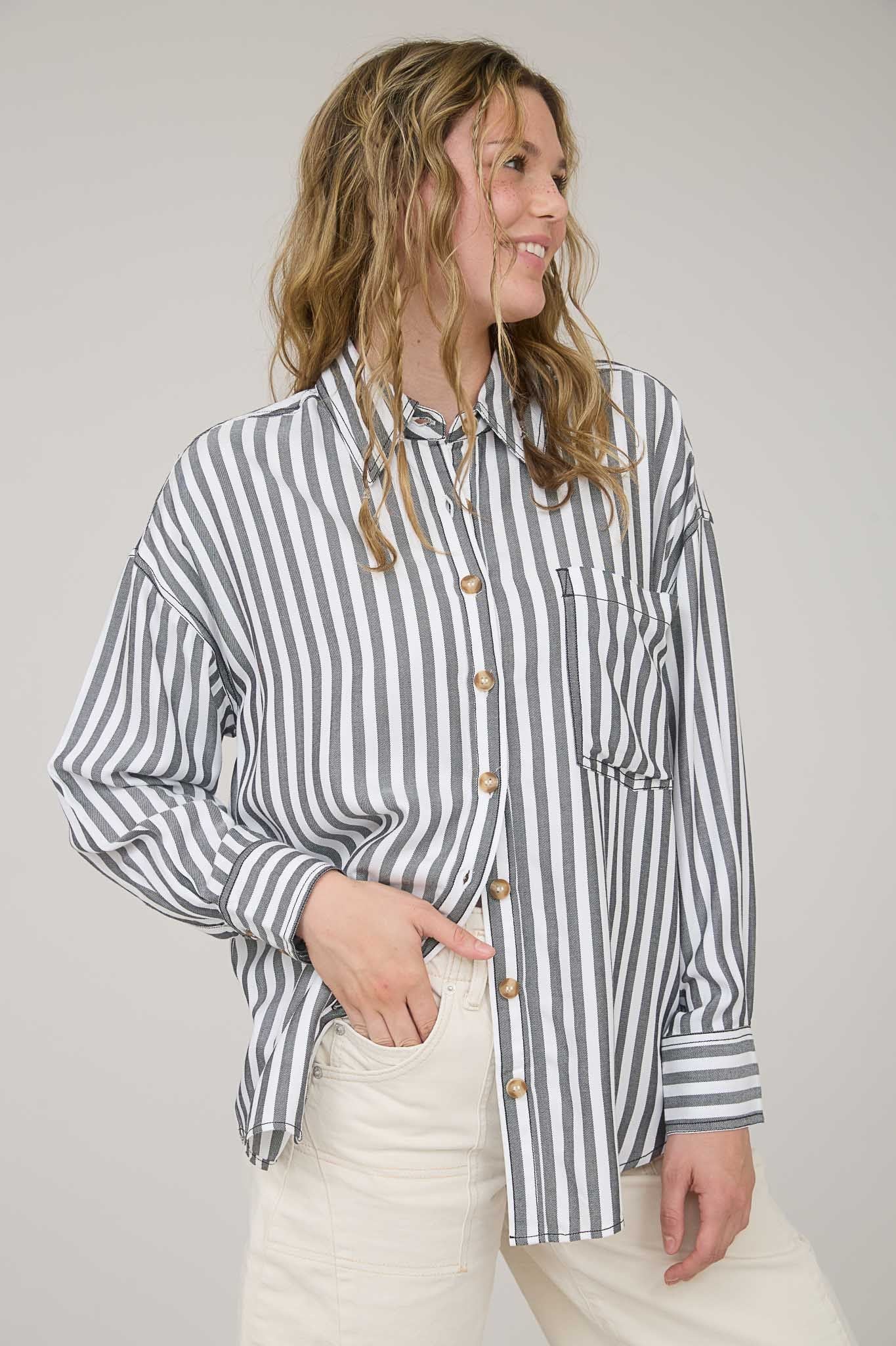Flint Button Down Black