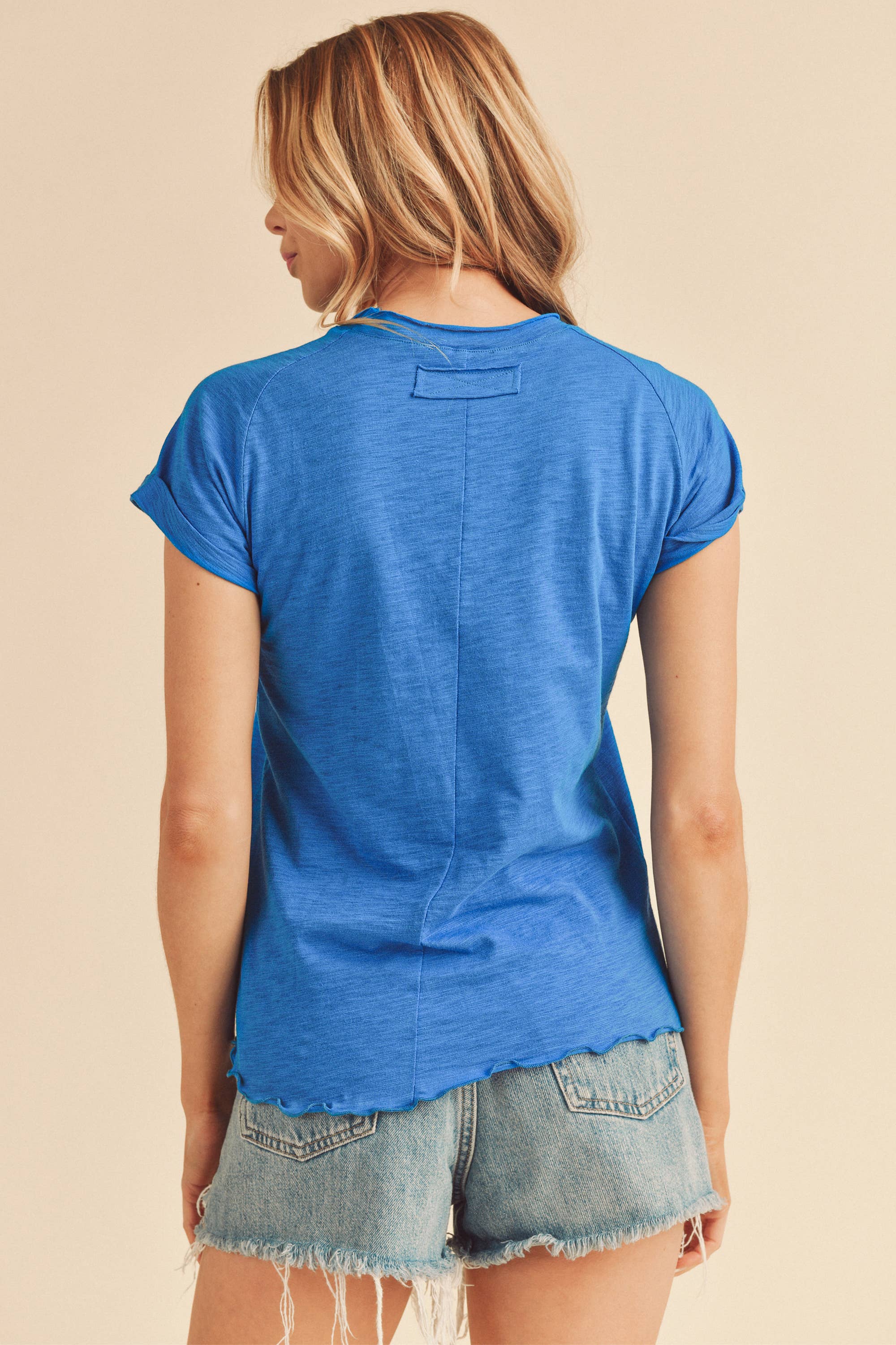 Gwen Tee Golden