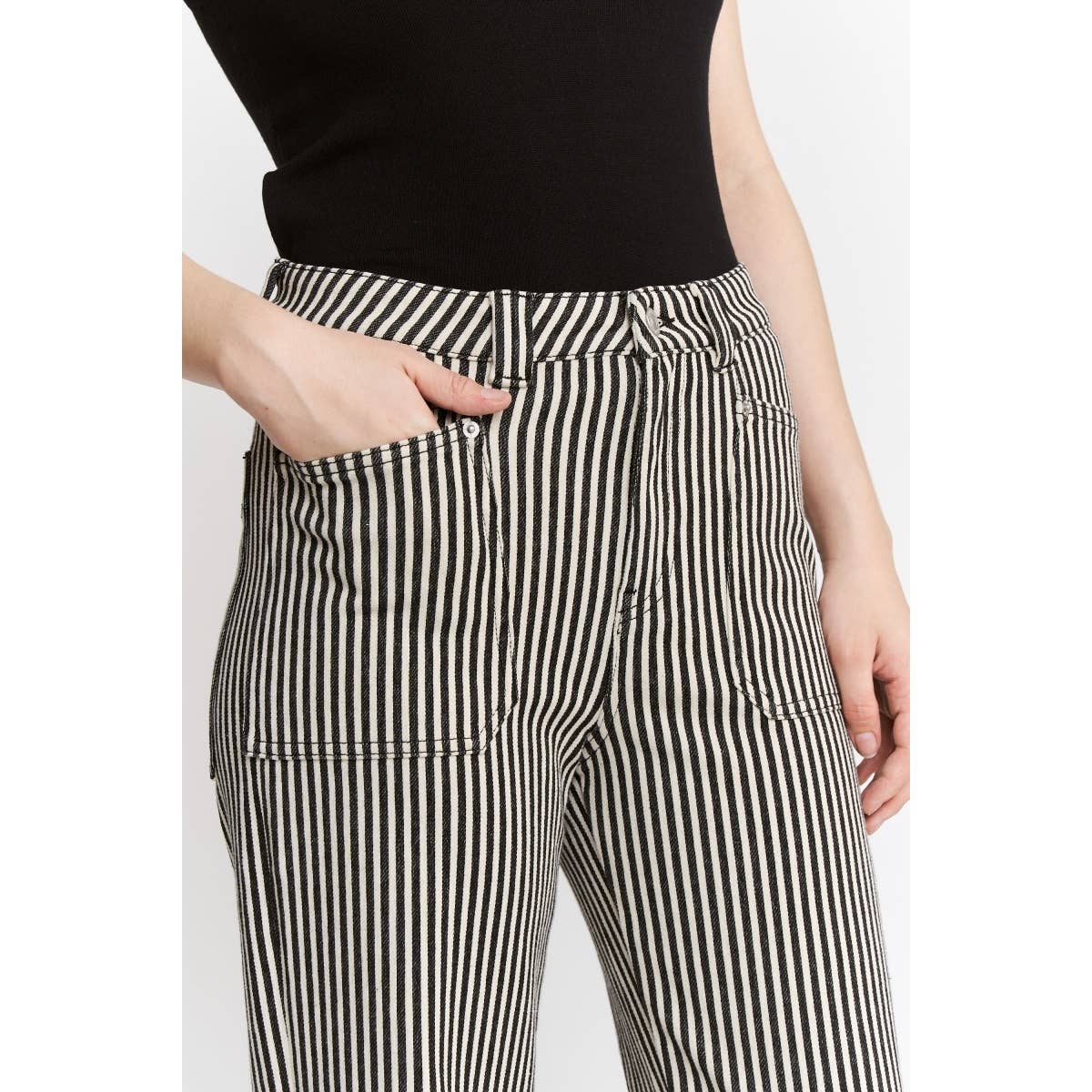 SUPER HIGH LOOSE FIT STRAIGHT STRIPED JEANS: BLACK TAN