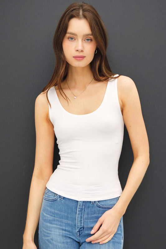 Basic Scoop Tank Off White