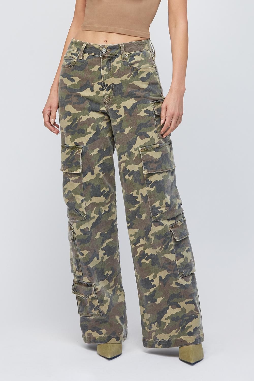 Hidden Saylor Cargo Jean