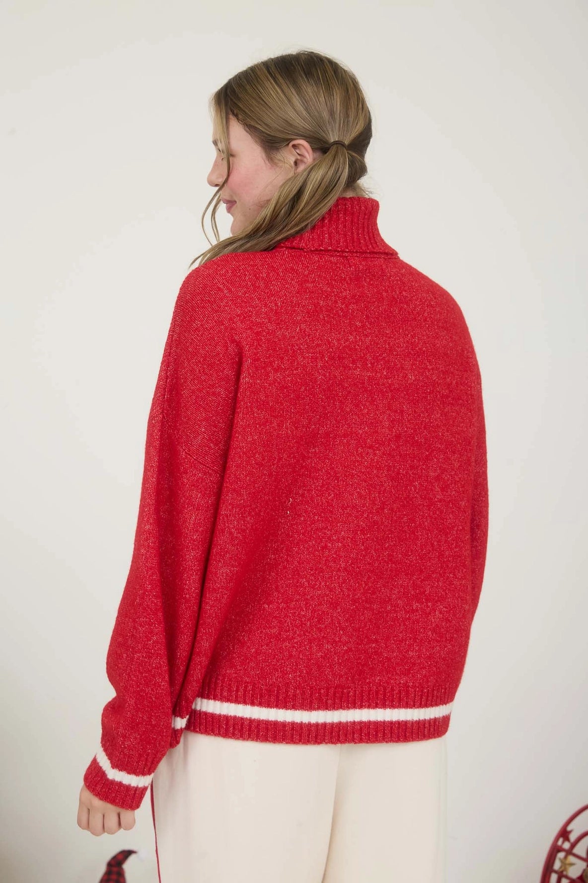 Après Sweater Red