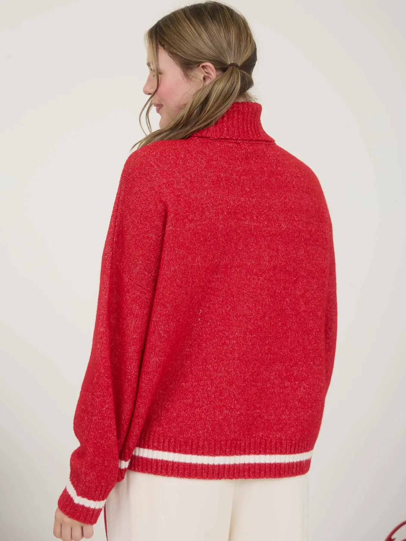 Après Sweater Red