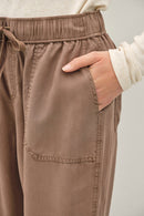 Essential Tencel Tappered Pants