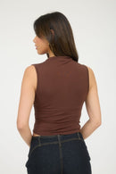 North Ruched Tank Chocolate