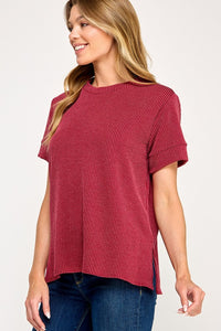 Basic Ribbed Tee Cranberry