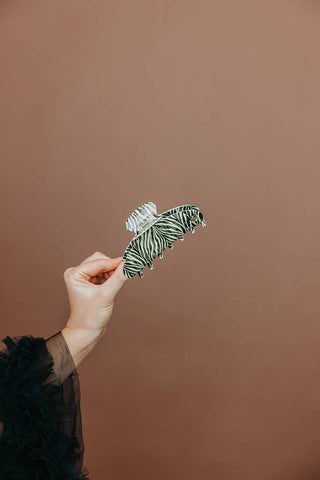 KAXI X Whitney Leavitt House of Her Zebra Claw : OVERSIZED