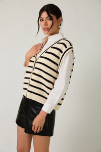 Chic Lines Vest