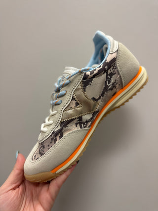 Saturno Sneaker