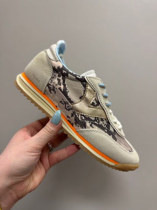 Saturno Sneaker