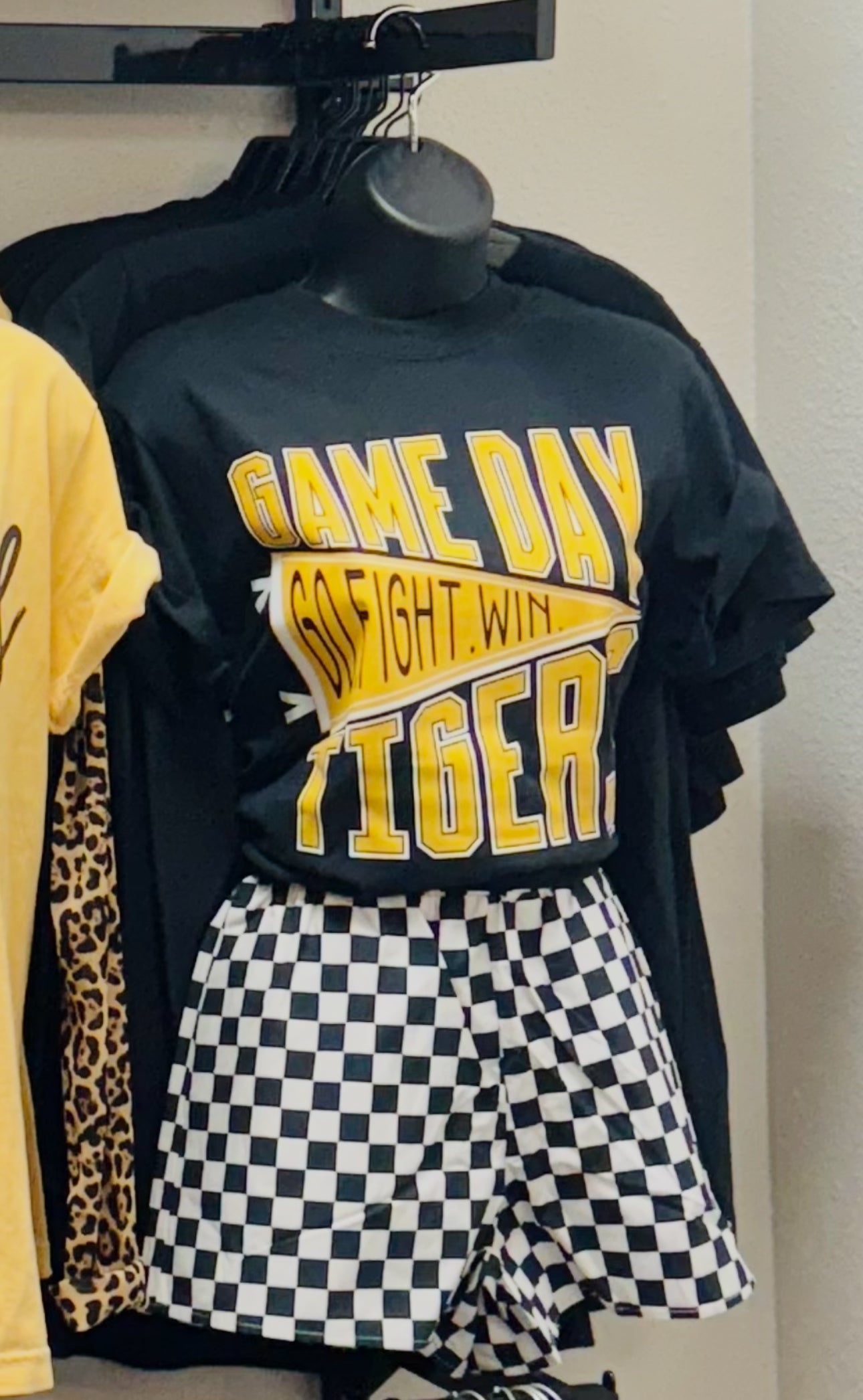 Go Fight Win Tee