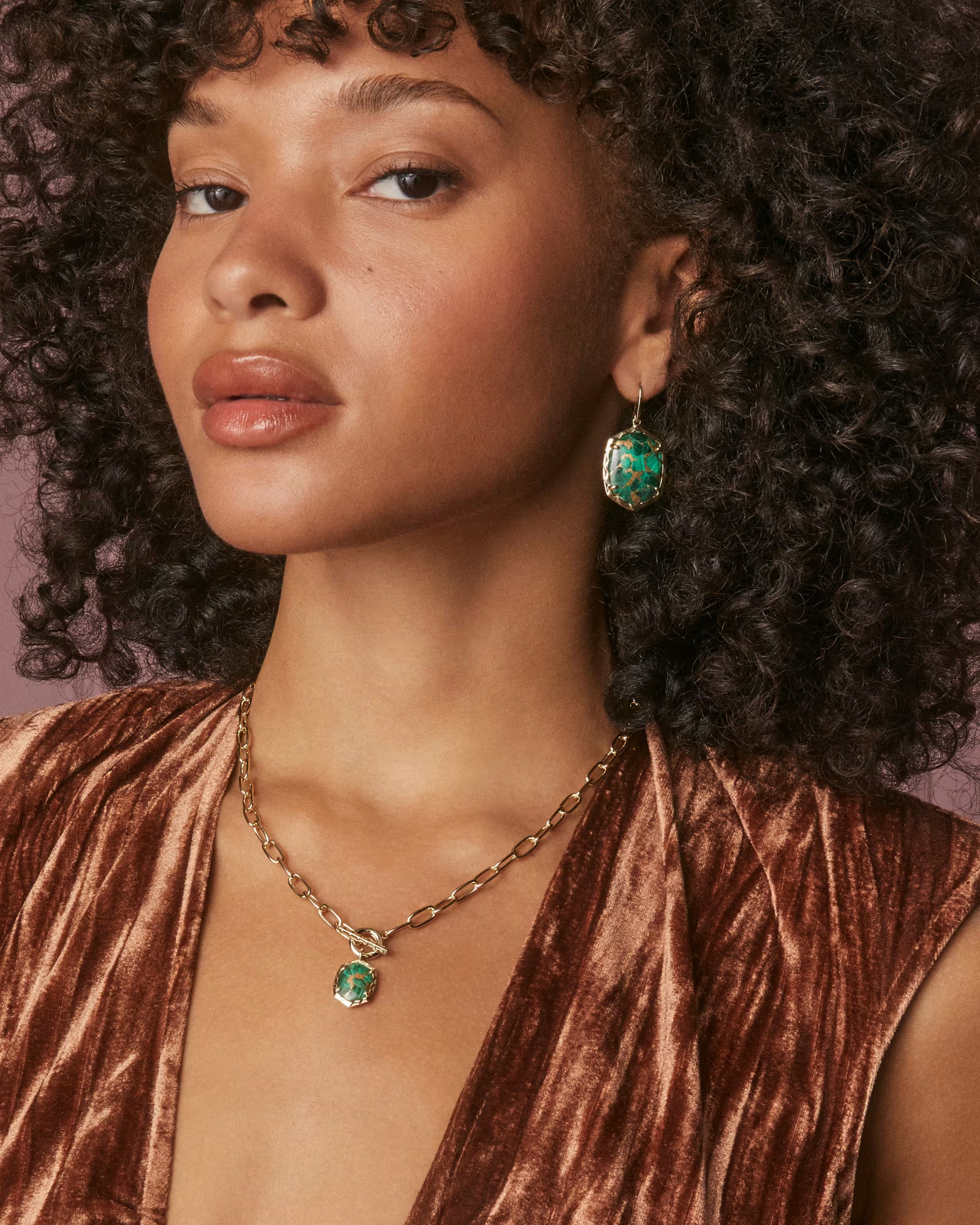 Daphne Gold Link and Chain Necklace GOLD BRONZE VEINED GREEN MALACHITE