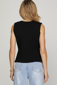 The Barclay Vest Wine
