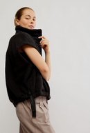 Scout It Out Vest Black