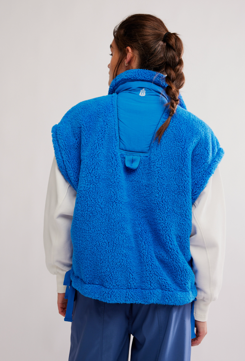 Scout It Out Vest Light Cobalt