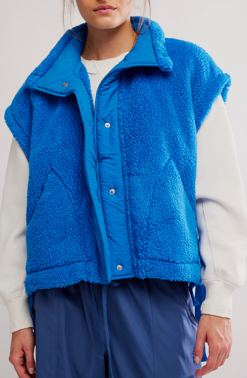 Scout It Out Vest Light Cobalt