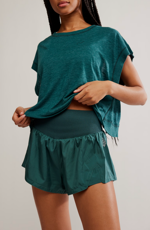 Carpe Diem Short Evergreen