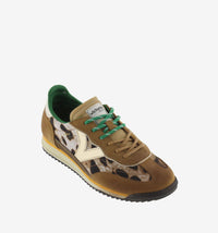 Victoria Saturn Animal