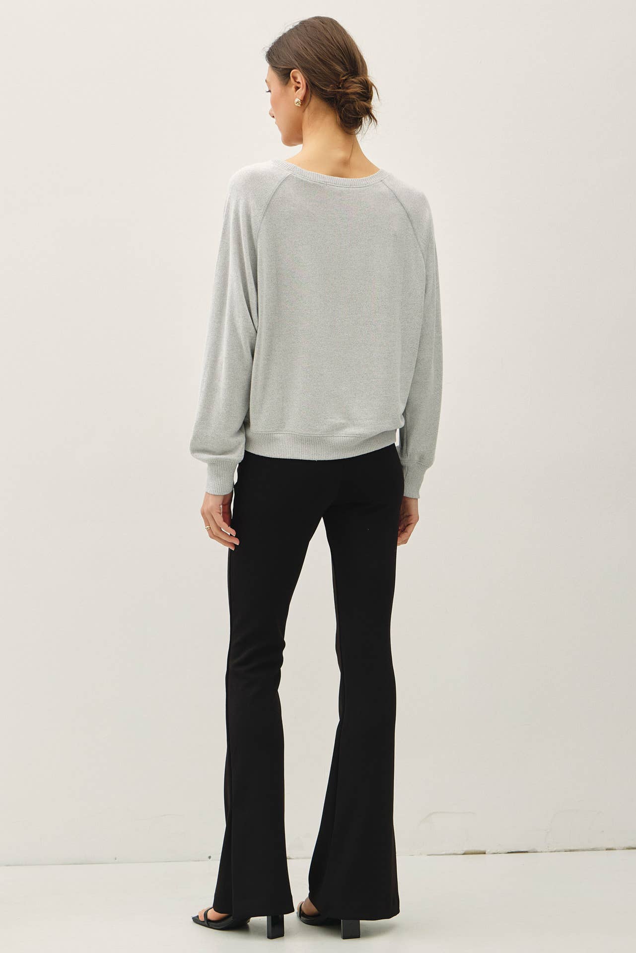 Essential Raglan Chestnut