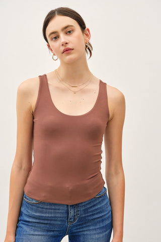 Basic Scoop Tank Milk Chocolate - Sugar Co.