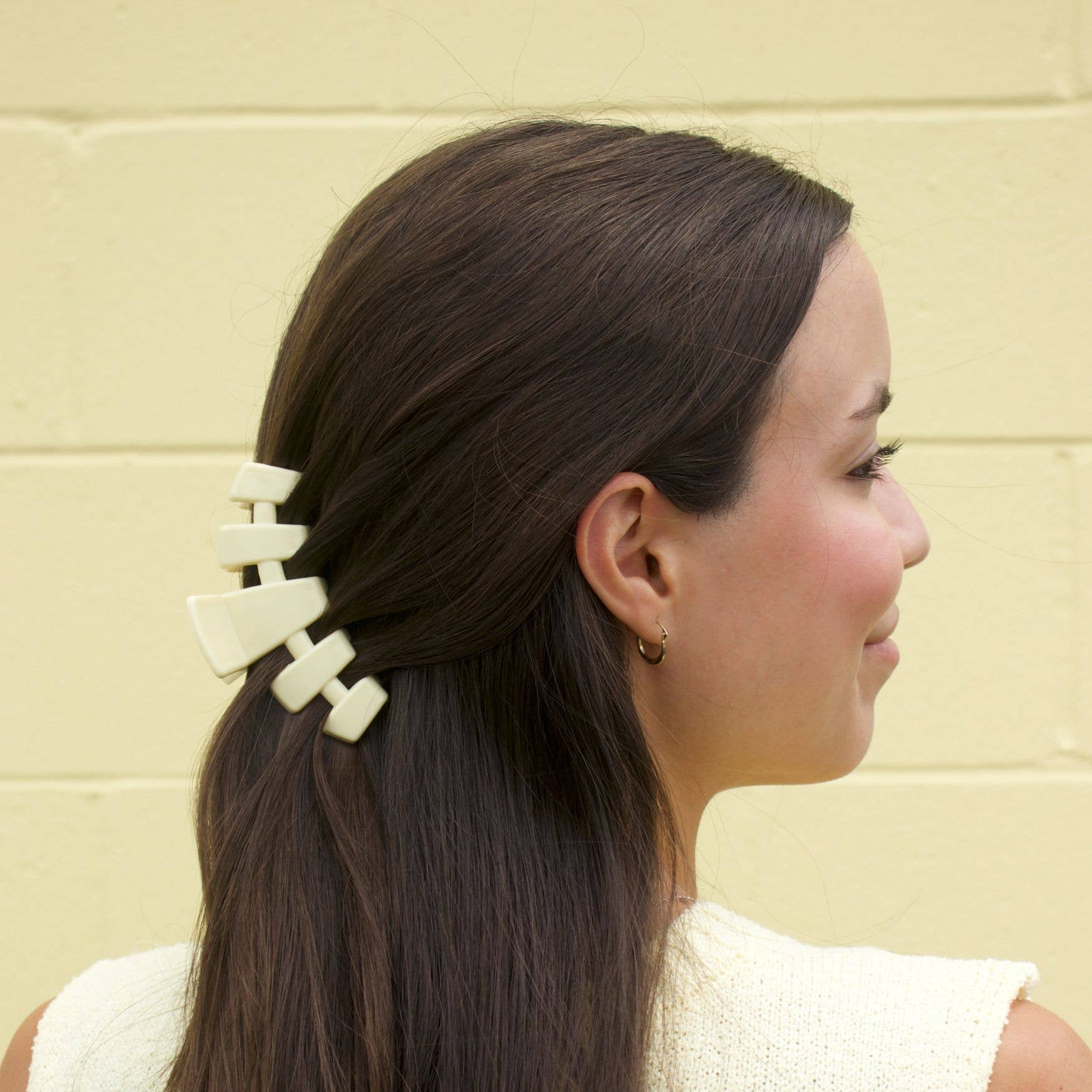 Classic Hair Clip | Medium | Butter Yellow - Sugar Co.