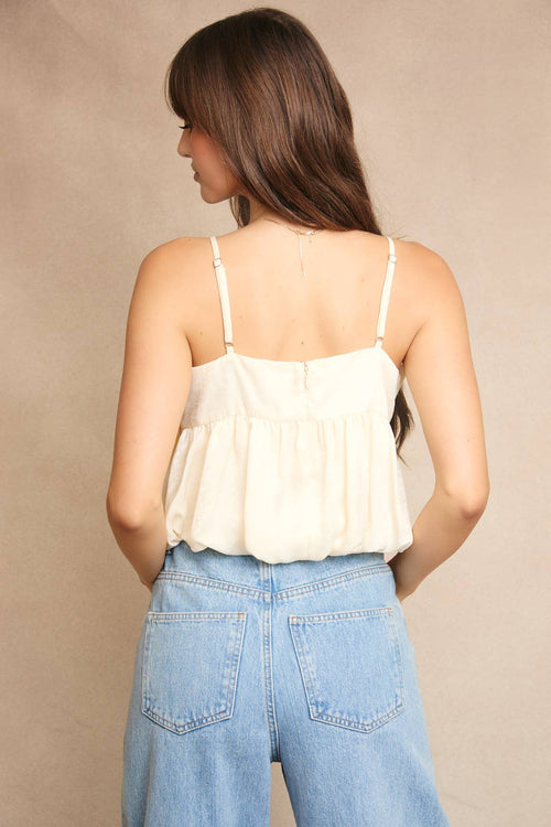 Bow Top Cream