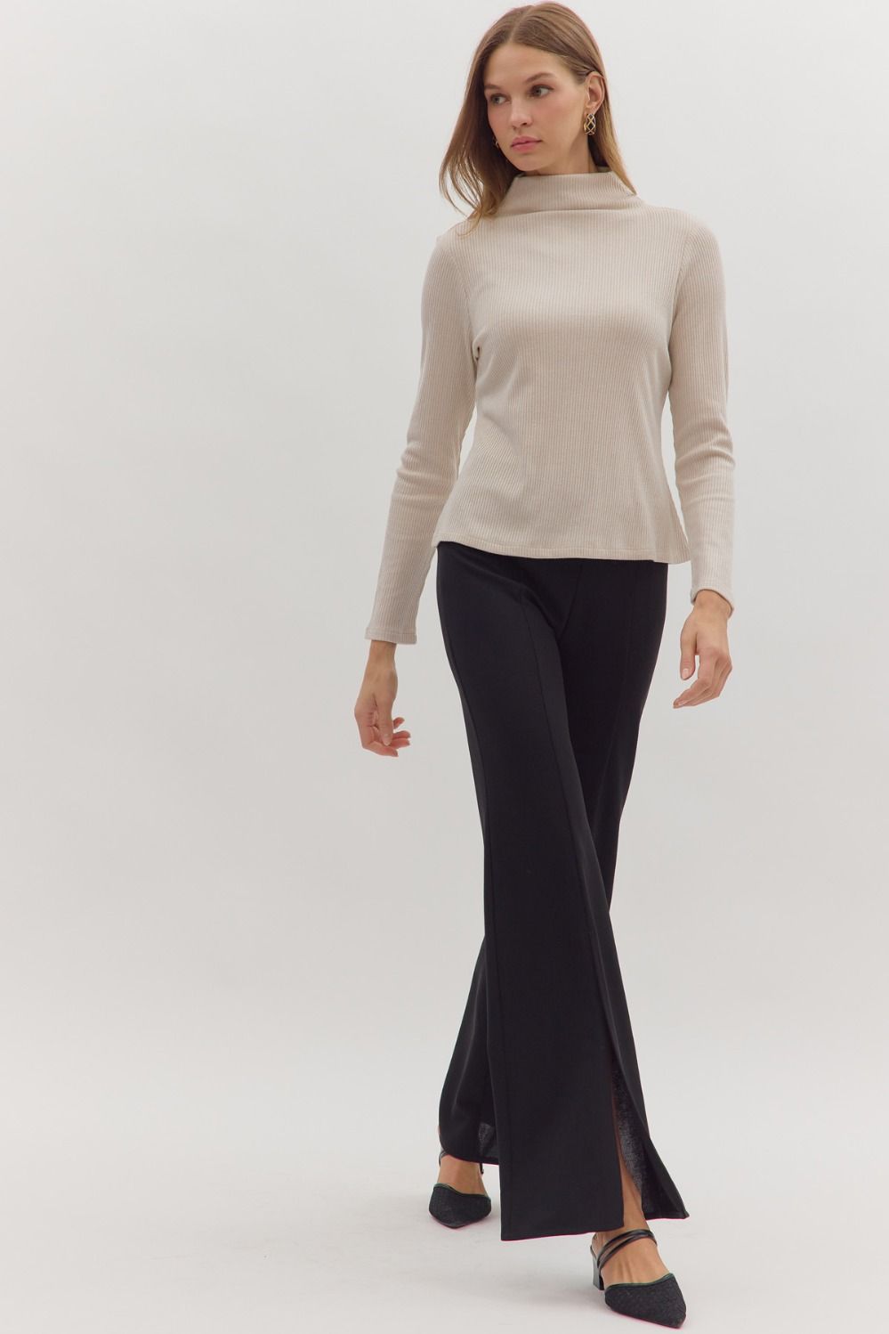 Refined Ribbed Mock Neck Pearl