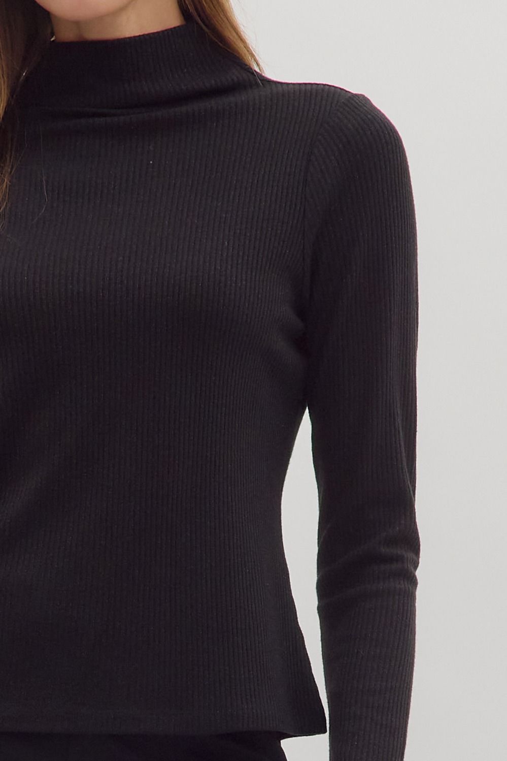 Refined Ribbed Mock Neck Black