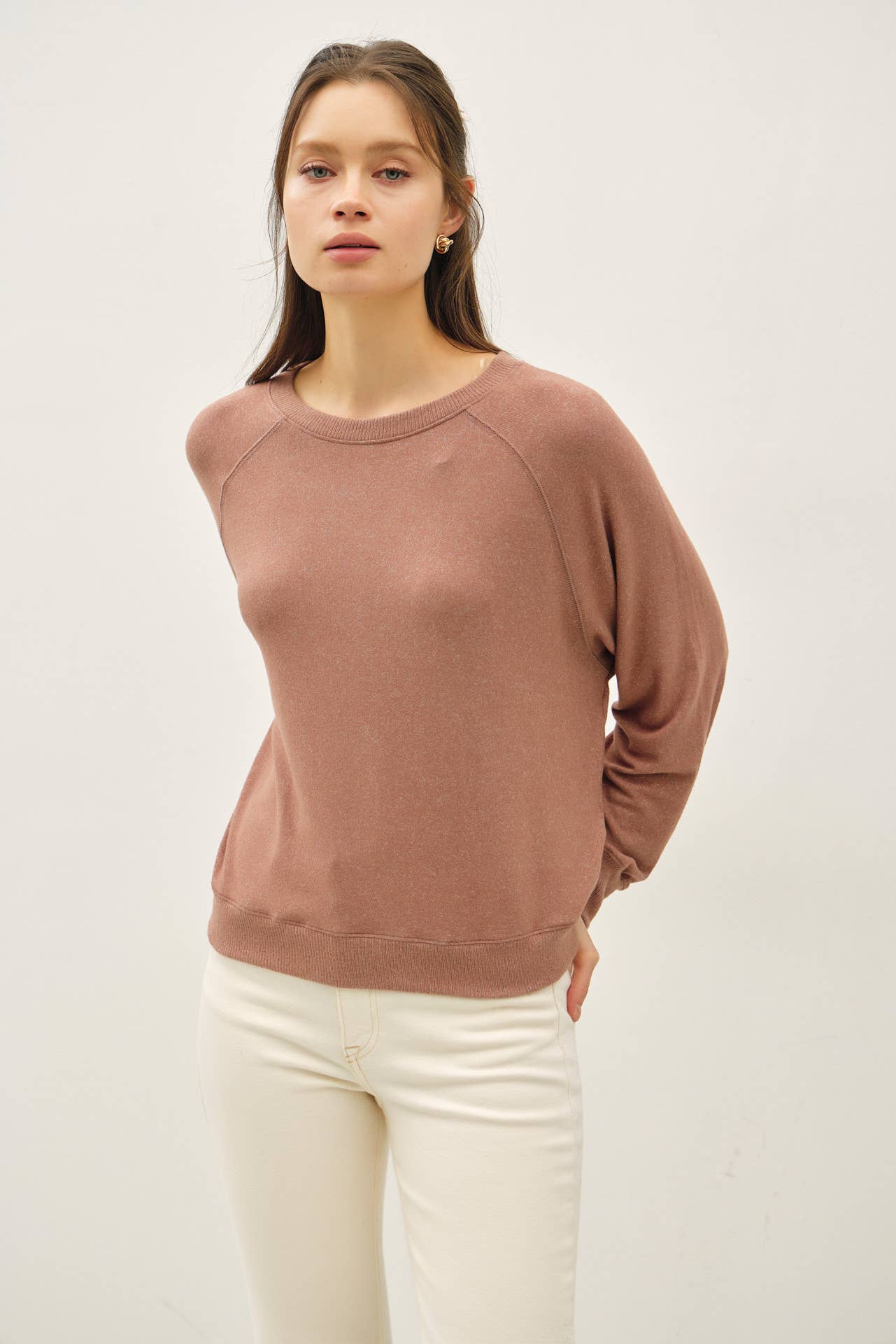 Essential Raglan Chestnut Oatmeal - Sugar Co.