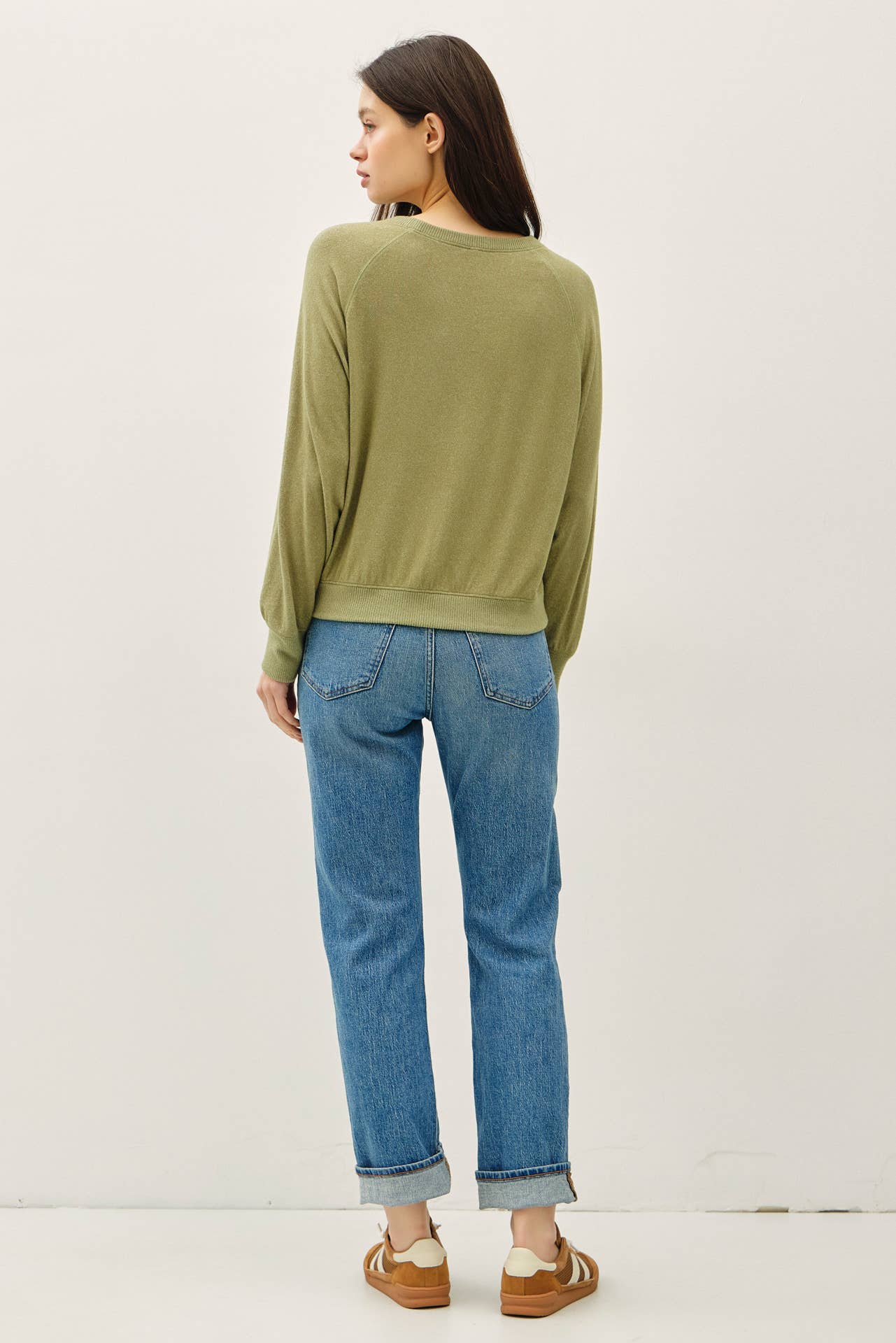 Essential Raglan Chestnut Oatmeal - Sugar Co.