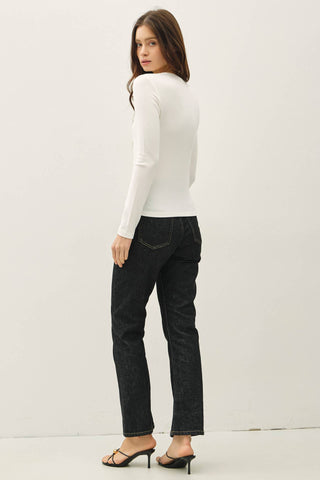 Essentials U Neck Black - Sugar Co.