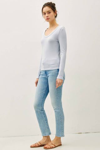Essentials U Neck Ivory - Sugar Co.