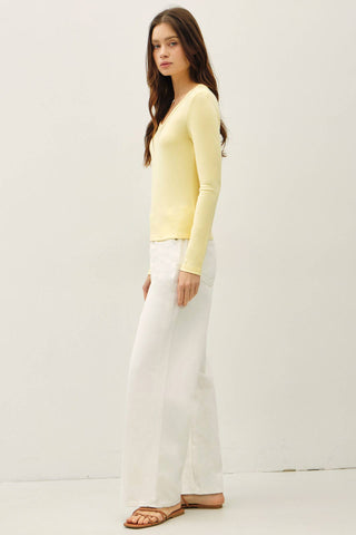Essentials U Neck Ivory - Sugar Co.