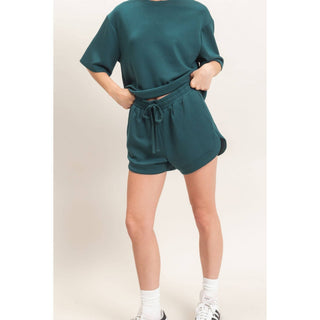 Everyday Essential Shorts Deep Green - Sugar Co.