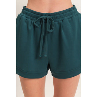 Everyday Essential Shorts Deep Green - Sugar Co.