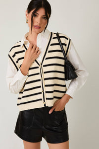 Chic Lines Vest