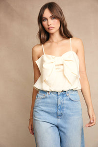 Bow Top Cream