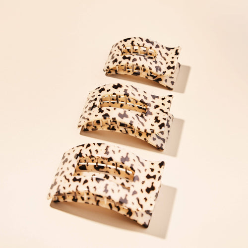 Flat Rectangle Hair Clip | Medium | Blonde Tortoise - Sugar Co.