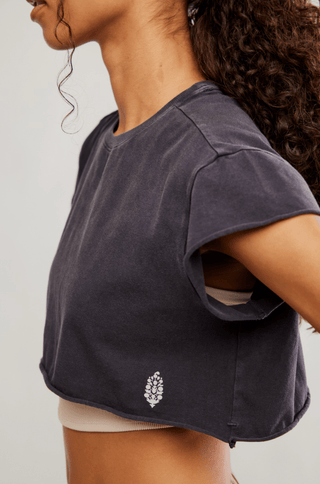 Hot Shot Cropped Tee - Sugar Co.