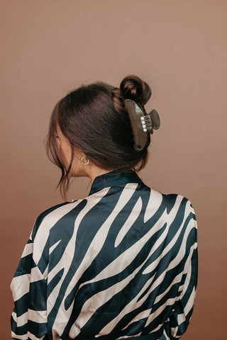 KAXI X Whitney Leavitt House of Her - Brown with Pearl Claw: MIDI - Sugar Co.