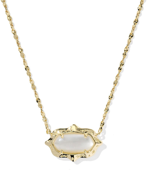 Kendra Scott Elisa Scallop Frame Short Pendant Necklace - Sugar Co.