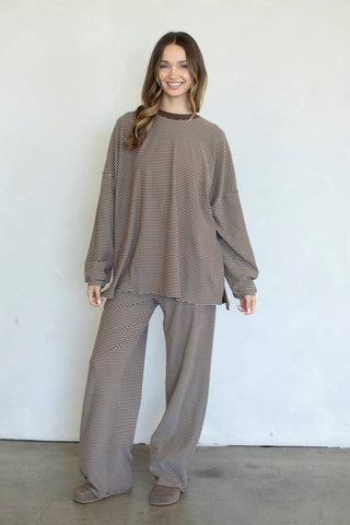 Levi Pants in Brown - Sugar Co.