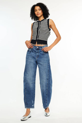 Lila Low Slung Horseshoe Jean - Sugar Co.