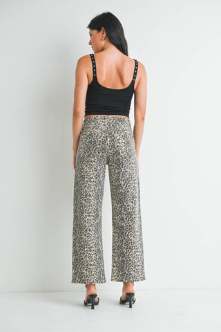 On The Prowl Straight Leg Jeans - Sugar Co.