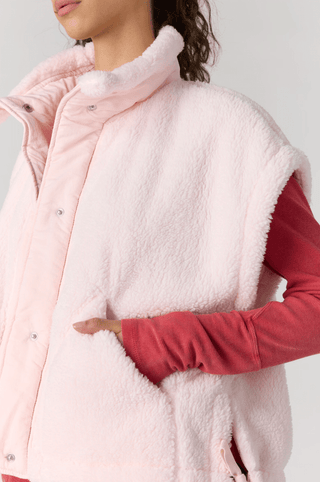 Scout It Out Vest Pink Blossom - Sugar Co.