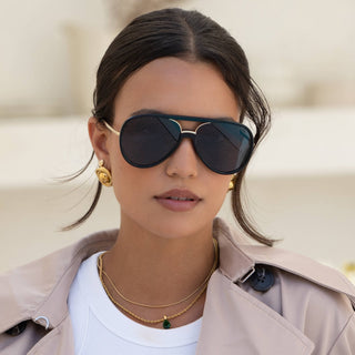 Shay Unisex Aviator Sunglasses : Black - Sugar Co.