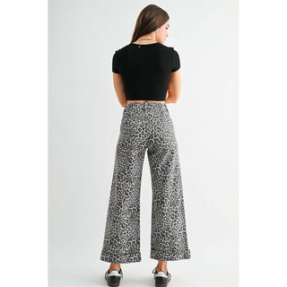 Wild Side Wide Leg Jeans - Sugar Co.